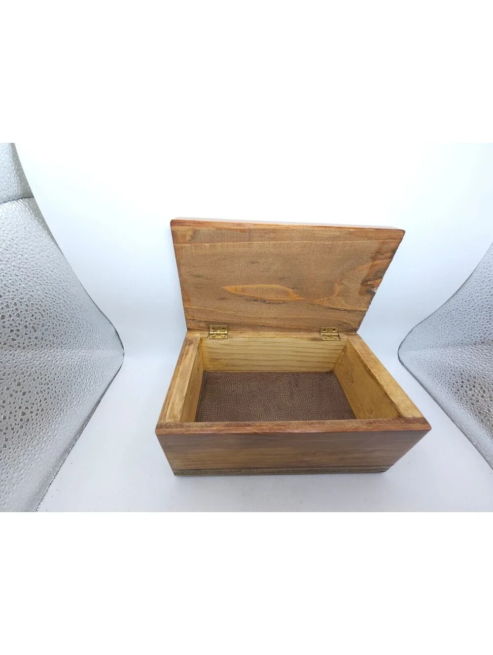 VTG Handcrafted Wooden Storage Box with Hinged Lid